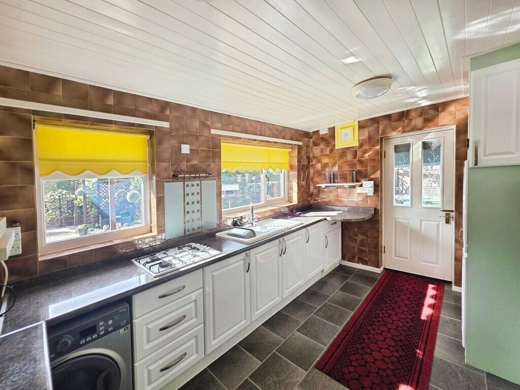 House in Nottingham - View 2