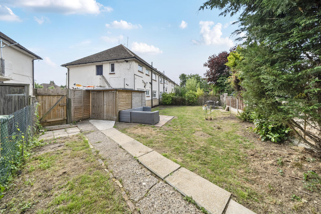 Main image of property: Durham Close, Maidstone, Kent, ME15 8DS
