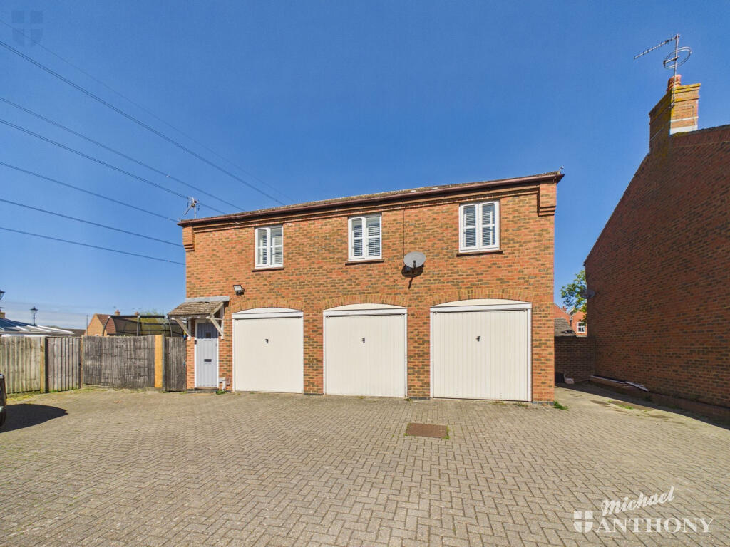 Main image of property: Fairford Leys Way, Aylesbury