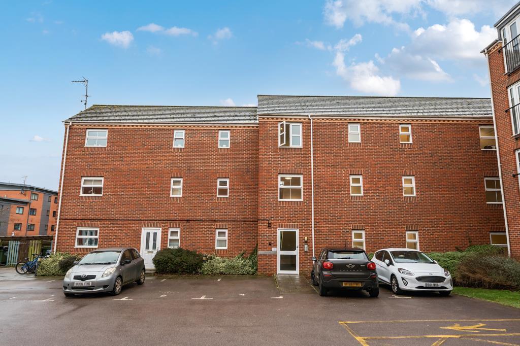 Main image of property: Banbury, Oxfordshire, OX16