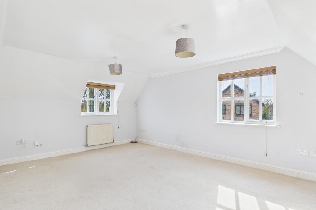 Apartment in Ipswich - View 4