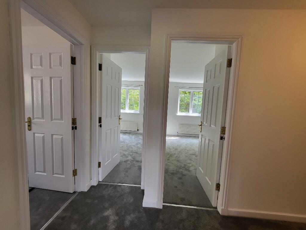 Burnvale, Livingston, West Lothian, EH54 photo 5