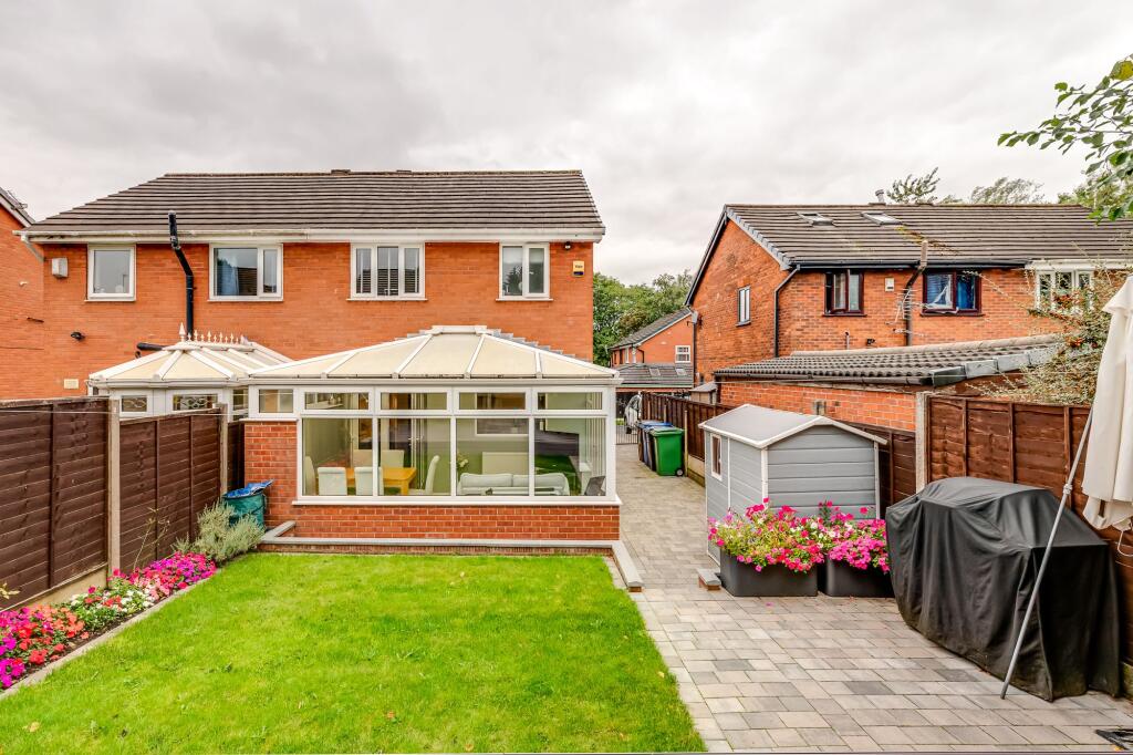 House in Wigan, Greater Manchester - View 4