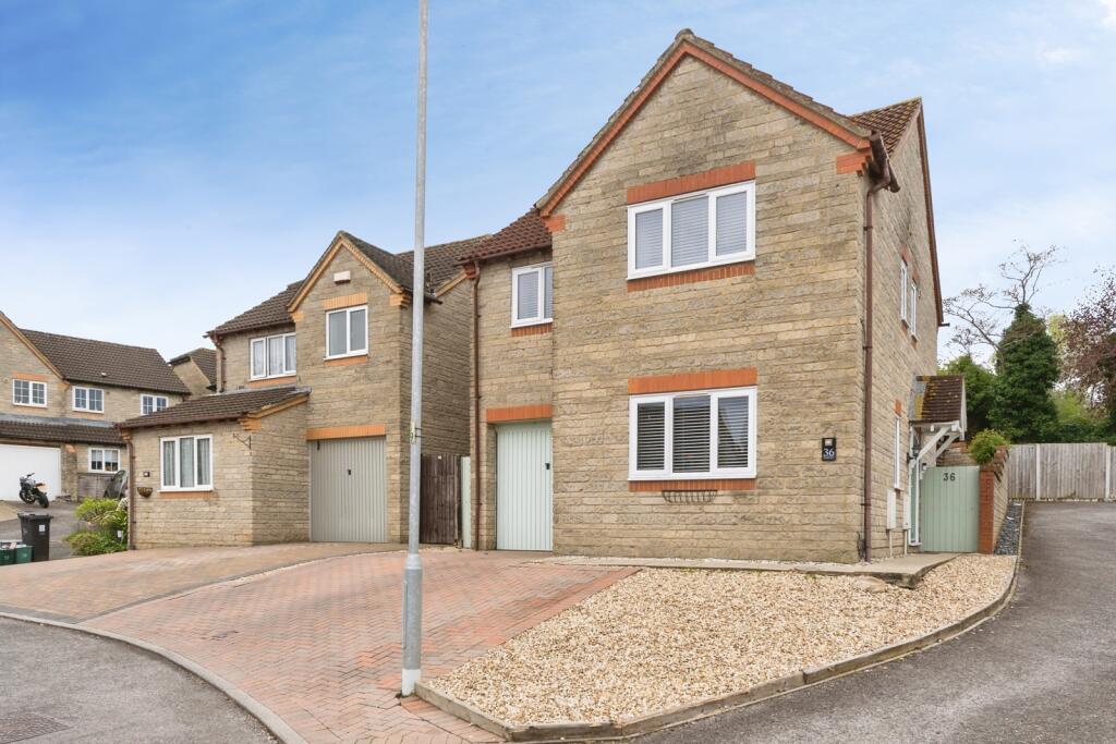 Main image of property: Birkdale, BRISTOL, Avon, BS30