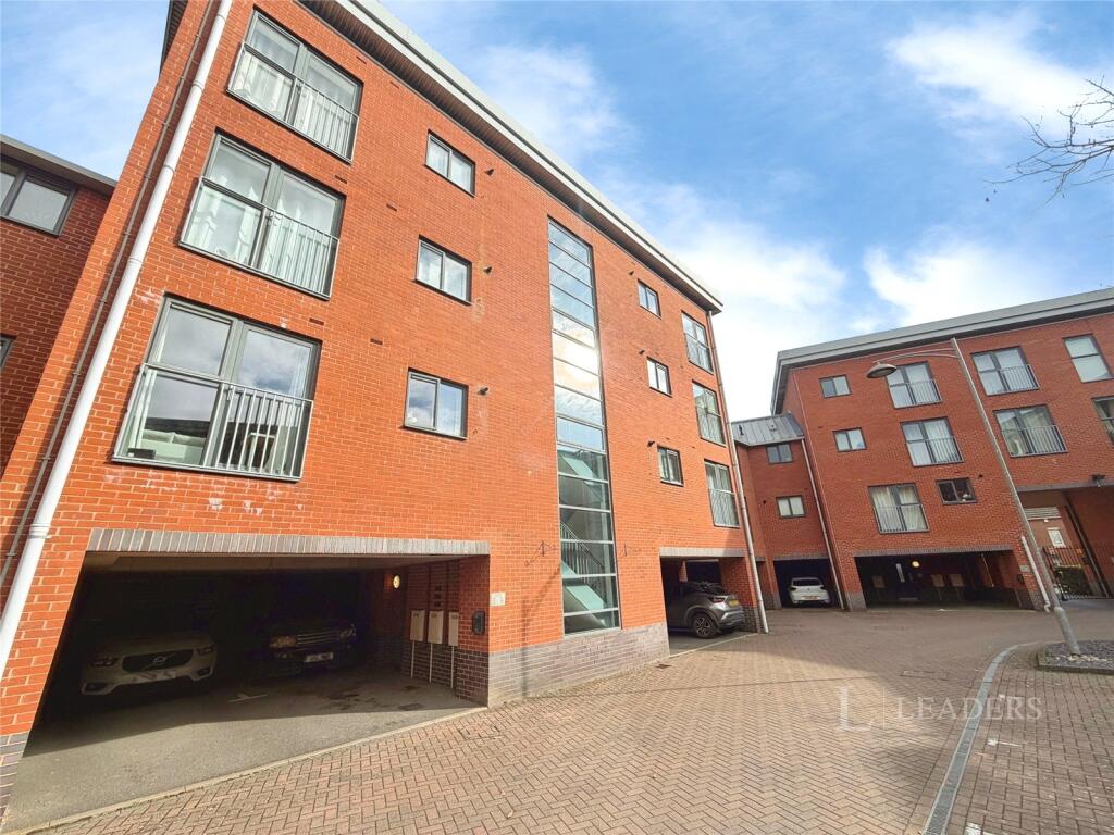 Main image of property: Rothesay Gardens, Wolverhampton, West Midlands, WV4