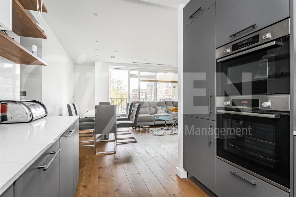 3 bedroom flat for rent
