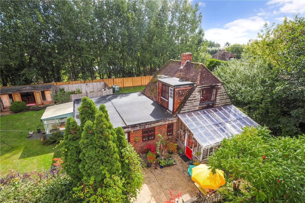 Main image of property: Second Avenue, Batchmere, PO20