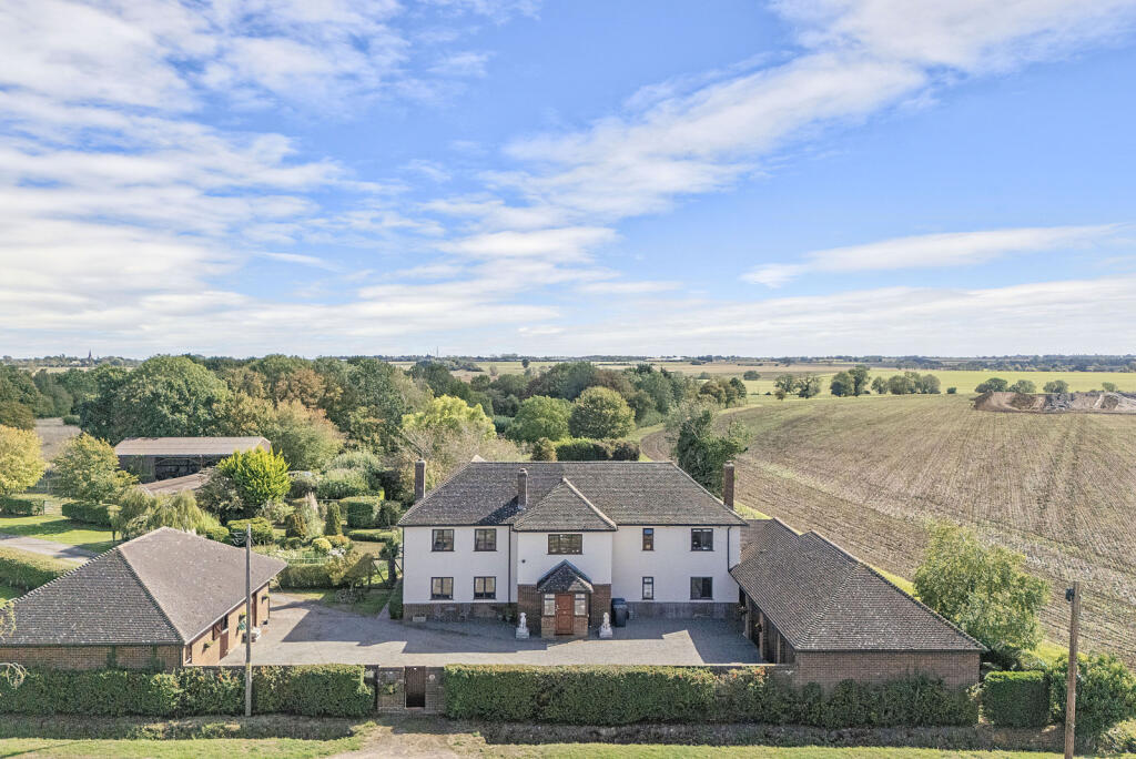 House in Peterborough - View 2