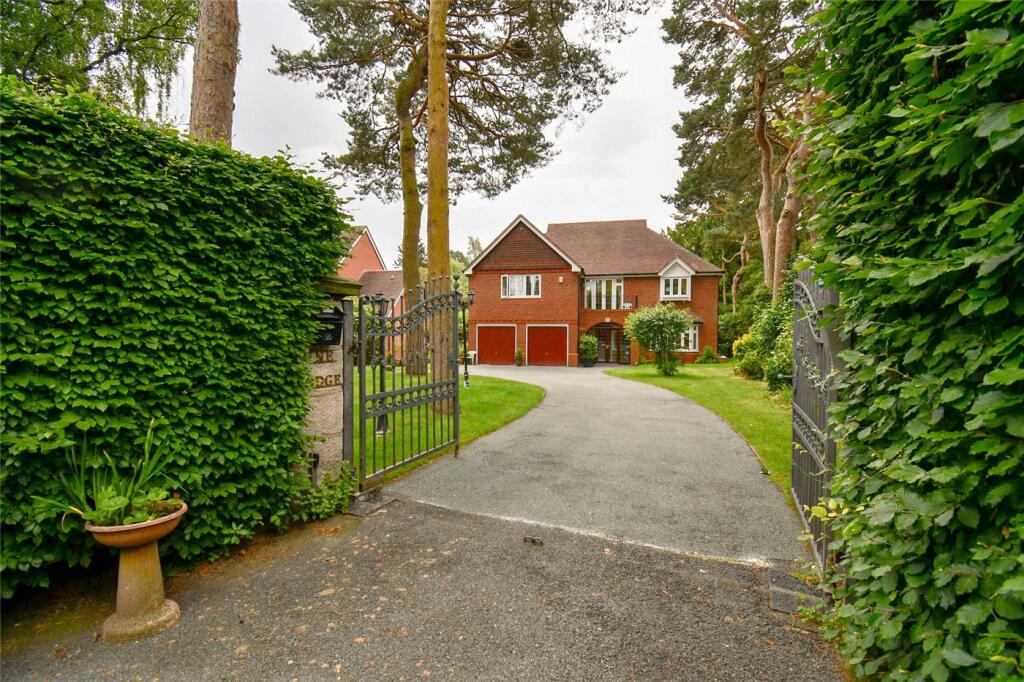 Main image of property: Noctorum Lane, Prenton, Wirral