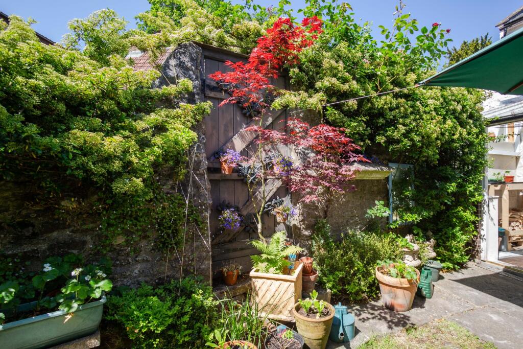 Additional image 24 of Leg Square, Shepton Mallet