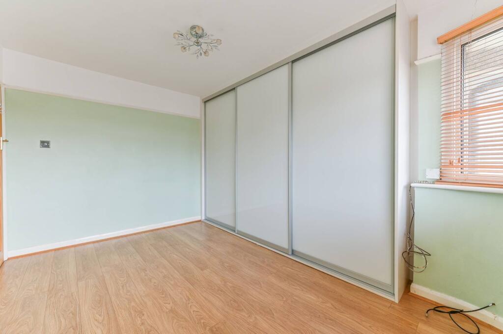 Main image of property: Holmesdale Close, South Norwood, London, SE25