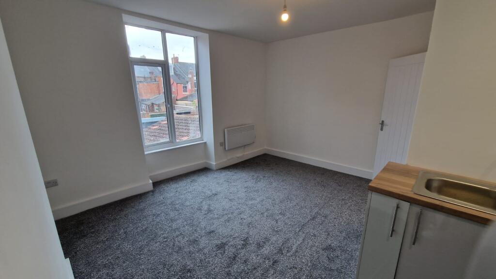 Apartment in Sunderland - View 5