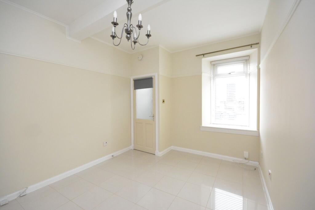 House in Falkirk, New Carron Village, Bainsford - View 4