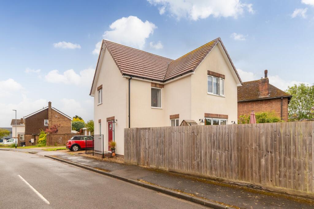 Main image of property: Poplar Close, Roxton, Bedford, MK44