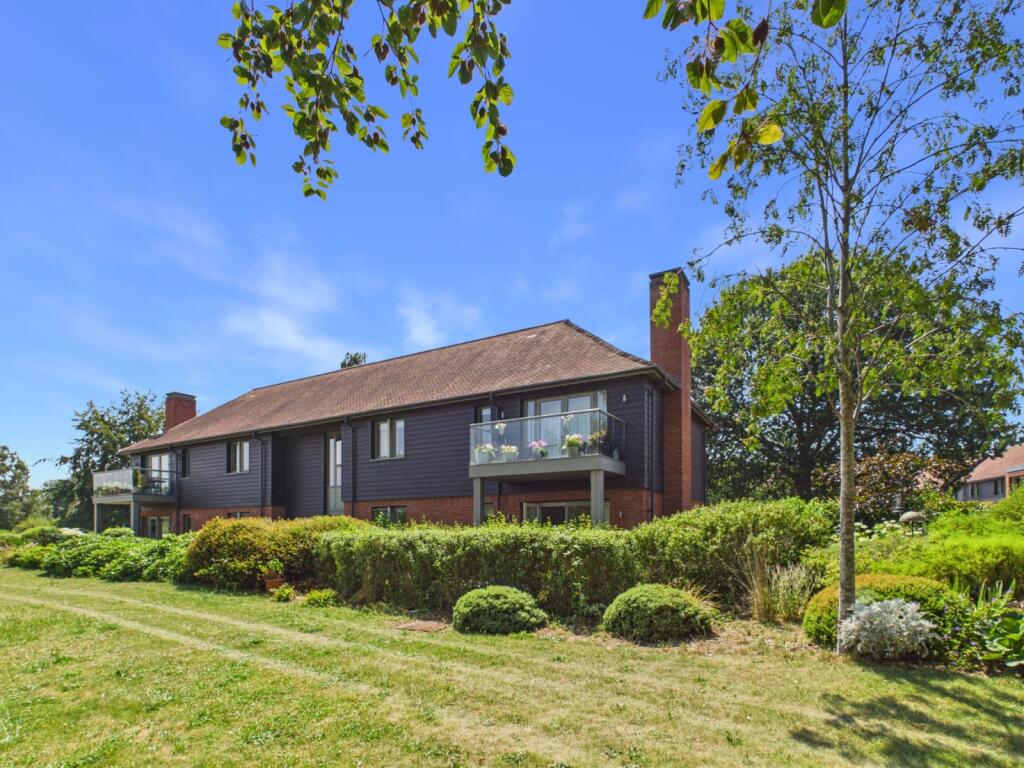 Main image of property: Chalfont Dene, Chalfont St. Peter, Gerrards Cross, Buckinghamshire, SL9