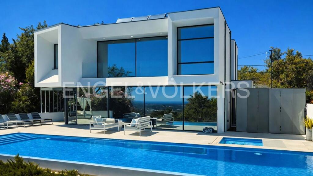 Main image of property: Algarve, Vale Formoso