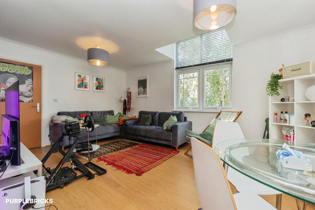 Apartment in Manchester - View 5