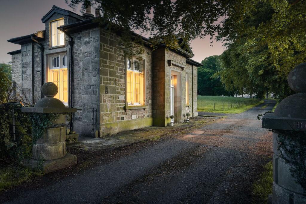 Main image of property: Summerfield Lodge, Kirkby Lonsdale, Carnforth