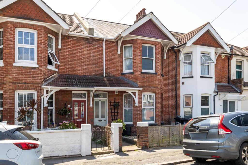 Main image of property: Flat 2, 65 Firle Road, Eastbourne, East Sussex, BN22 8EQ