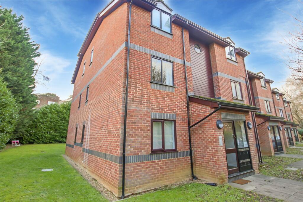Main image of property: Wayland Close, Bracknell, RG12