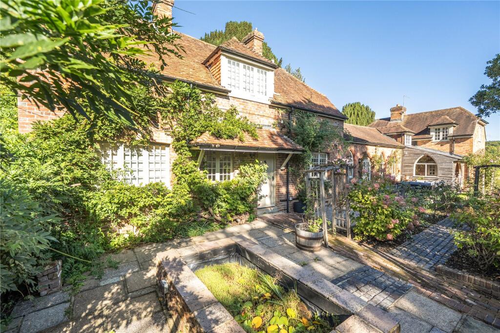 Main image of property: Church Hill, Sedlescombe