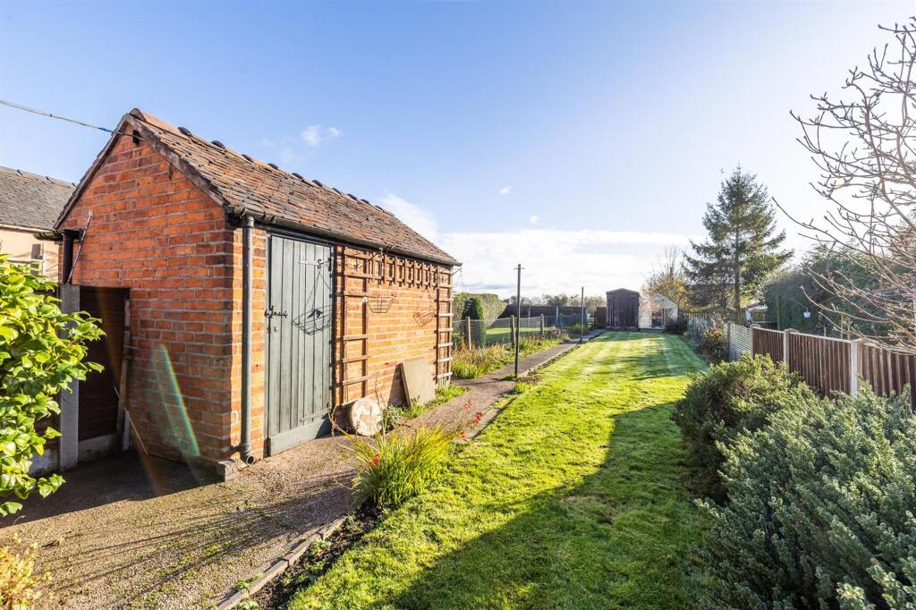Moorfields, Willaston, CW5 photo 2
