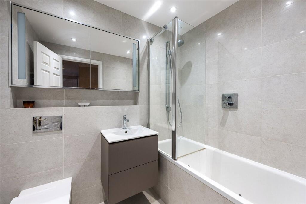 Apartment in London - View 4