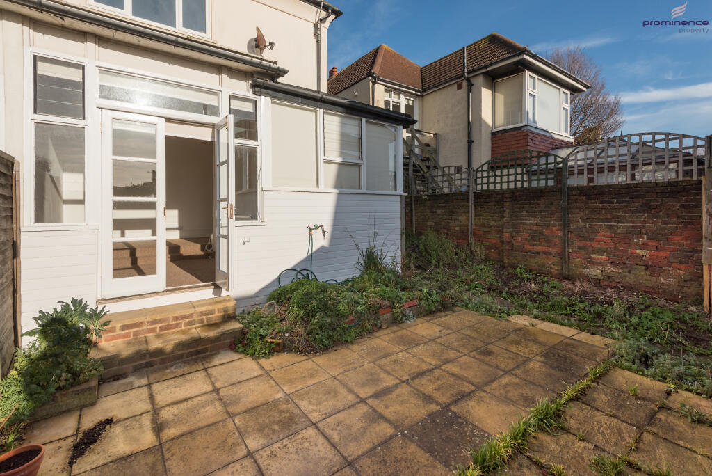 Apartment in Brighton - More