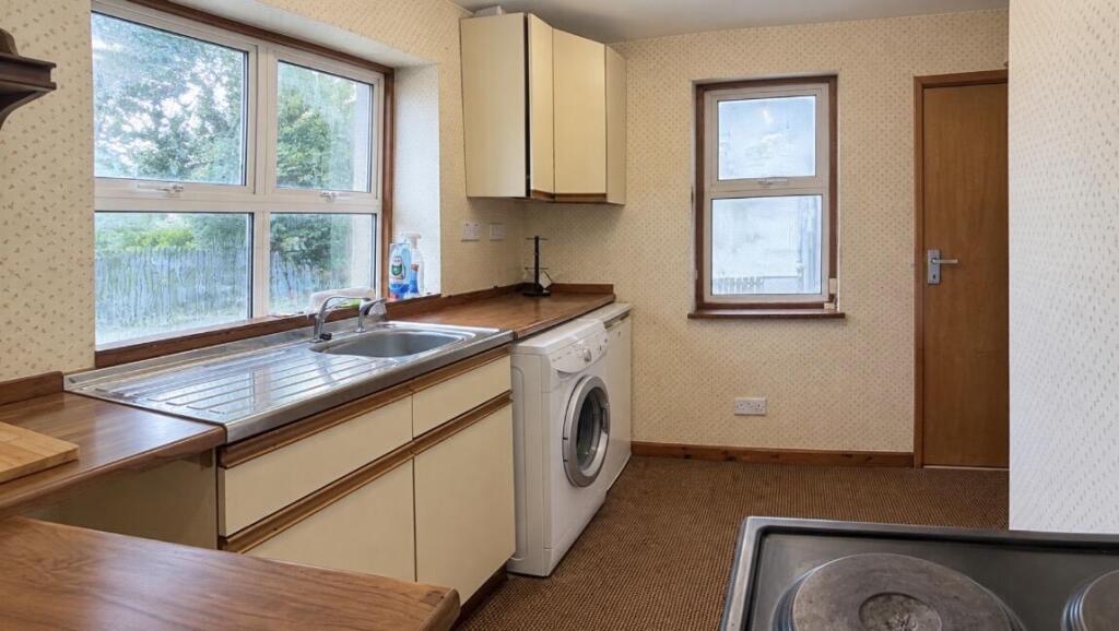House in Lochgilphead, Argyll and Bute - View 4