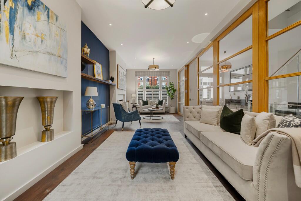 Main image of property: Bradbourne Street, London, SW6