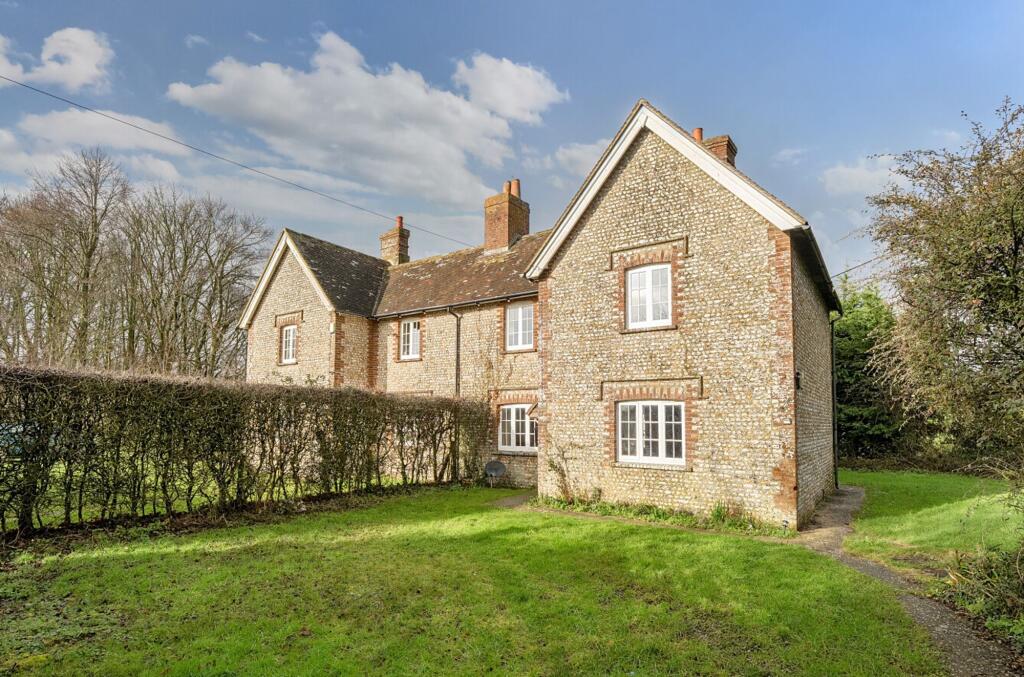 Main image of property: Midhurst Road, Lavant, PO18