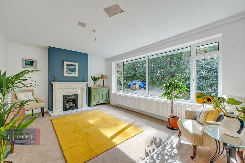 Leap Valley Crescent, Bristol, Gloucestershire, BS16