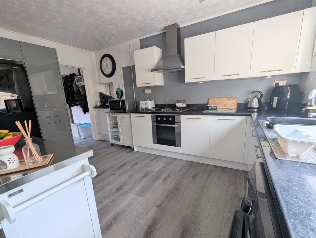 House in Ystradgynlais - View 5