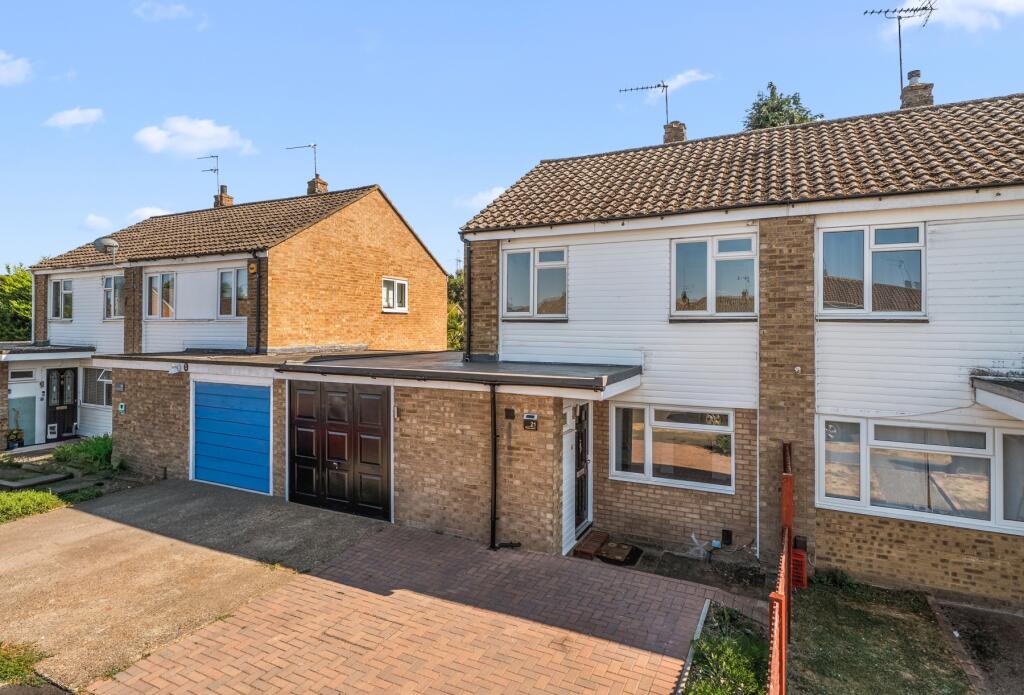 Main image of property: Roakes Avenue, Addlestone, Surrey, KT15