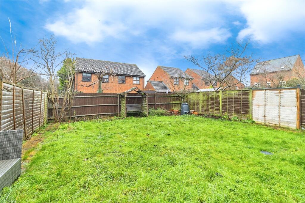 House in Milton Keynes, Monkston, Kents Hill, Monkston and Brinklow - View 2