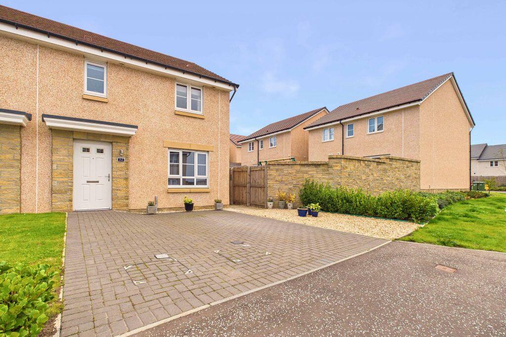 Main image of property: 52 Cleugh Rise, Wallyford, East Lothian, EH21 8FJ