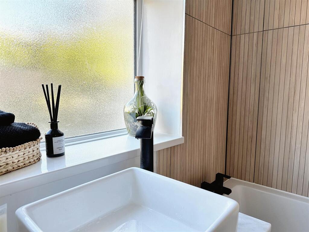 Additional image 10 of Lime Grove Gardens, Bath