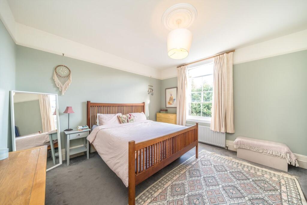 Apartment in London - View 4