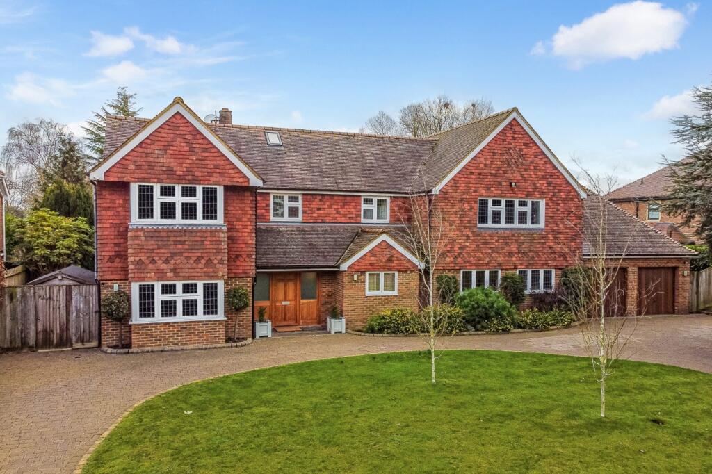 Main image of property: The Uplands, Harpenden, Hertfordshire