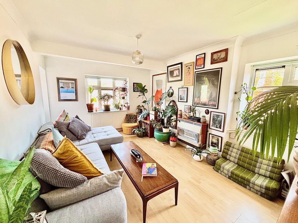 Main image of property: Audley Court, E182BZ