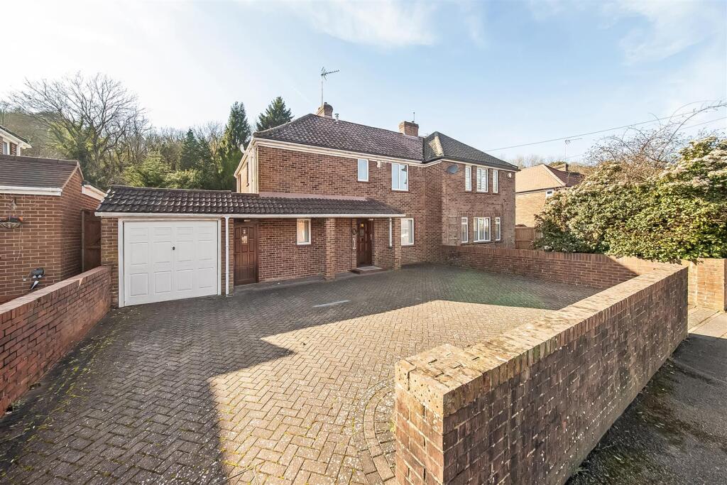 Main image of property: Old Lodge Lane, Purley