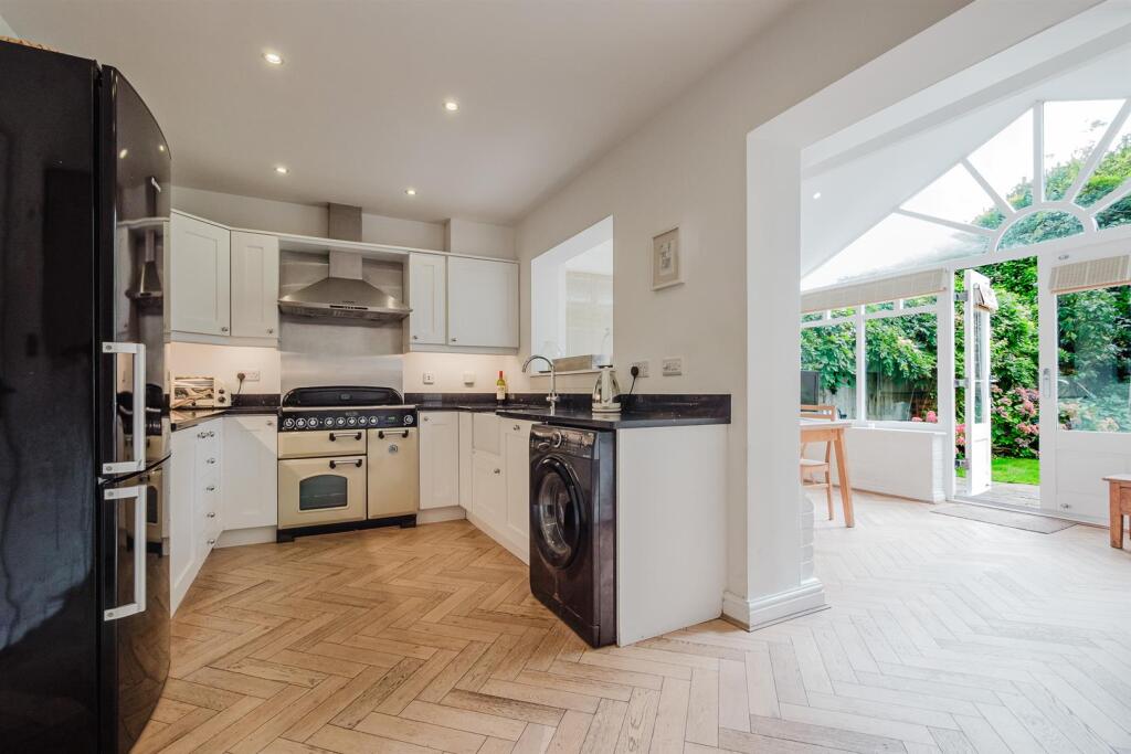 Breakfast Kitchen