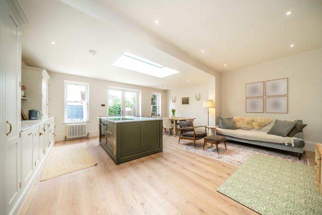 Ridgeway Road, Isleworth - View 5