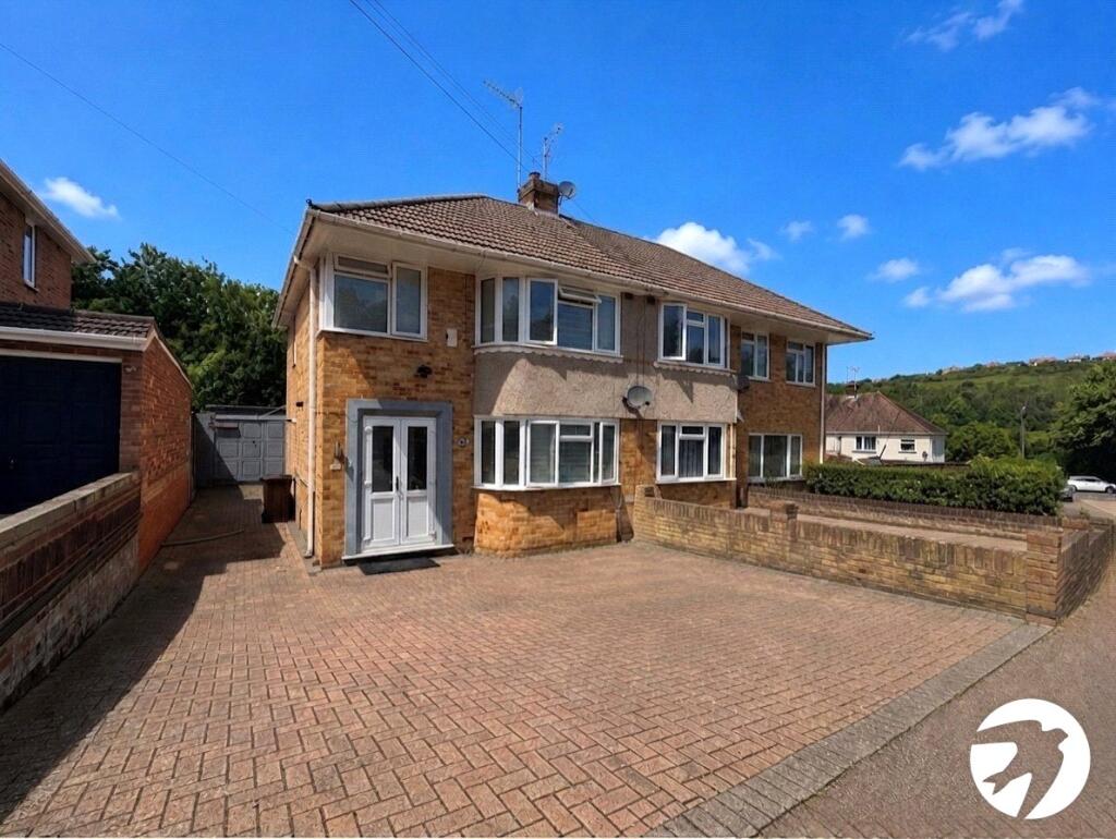 Main image of property: Carlton Crescent, Chatham, Kent, ME5