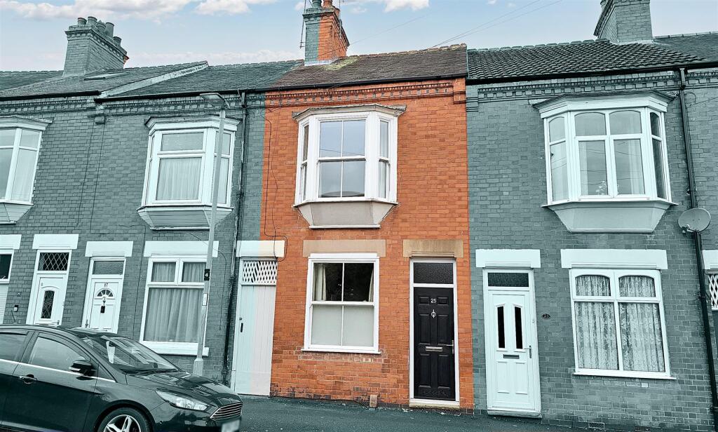 Main image of property: Sandhurst Street, Oadby