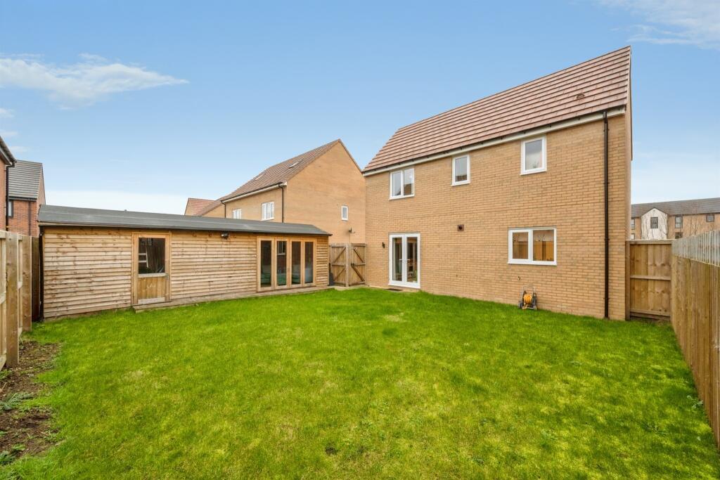 Magnolia Road, Balby, Doncaster photo 4