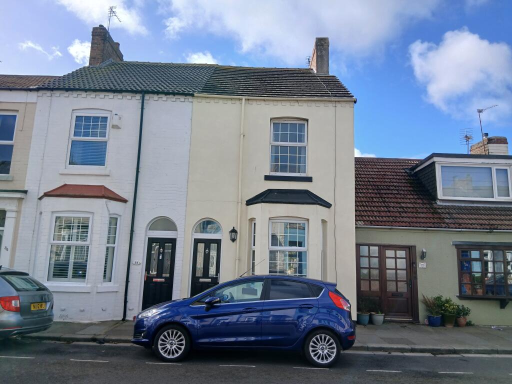 Main image of property: 38 High Street West, Redcar, North Yorkshire TS10 1SG