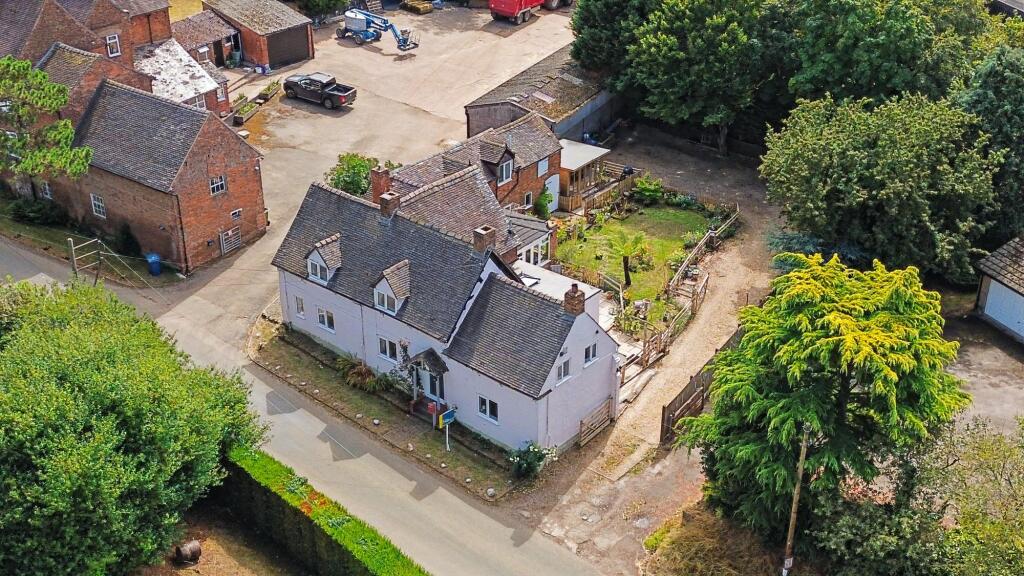 House in Stafford, Whitgreave - View 2