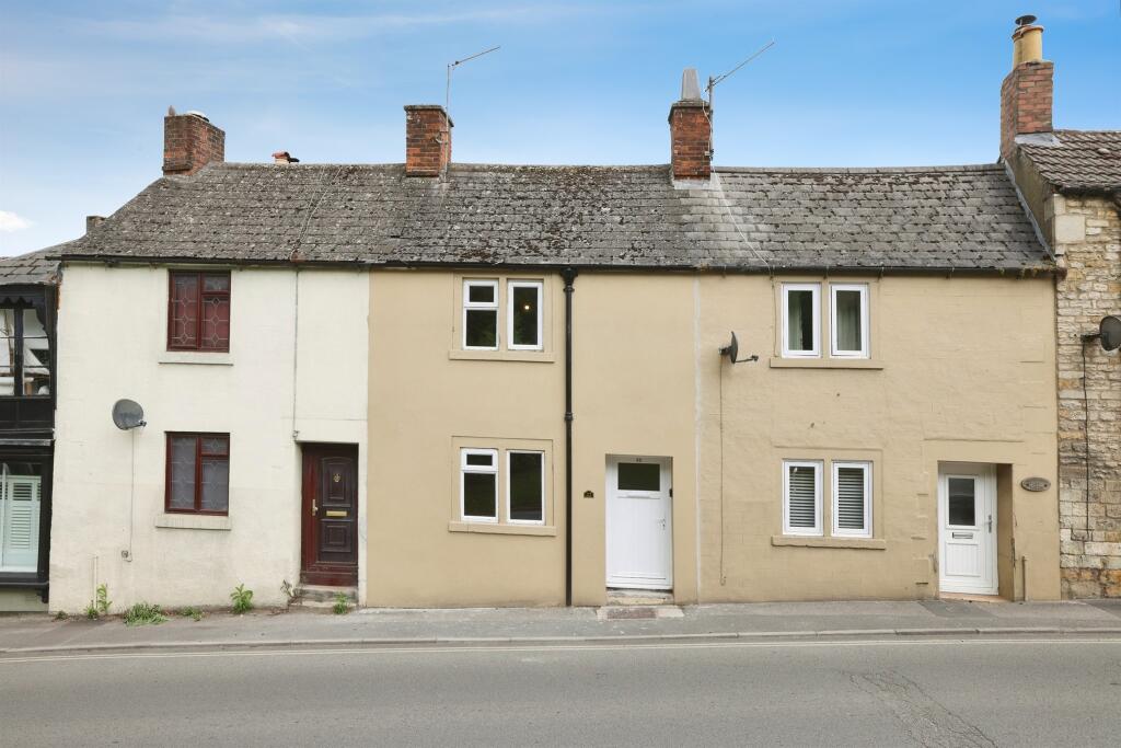 Main image of property: New Road, Calne