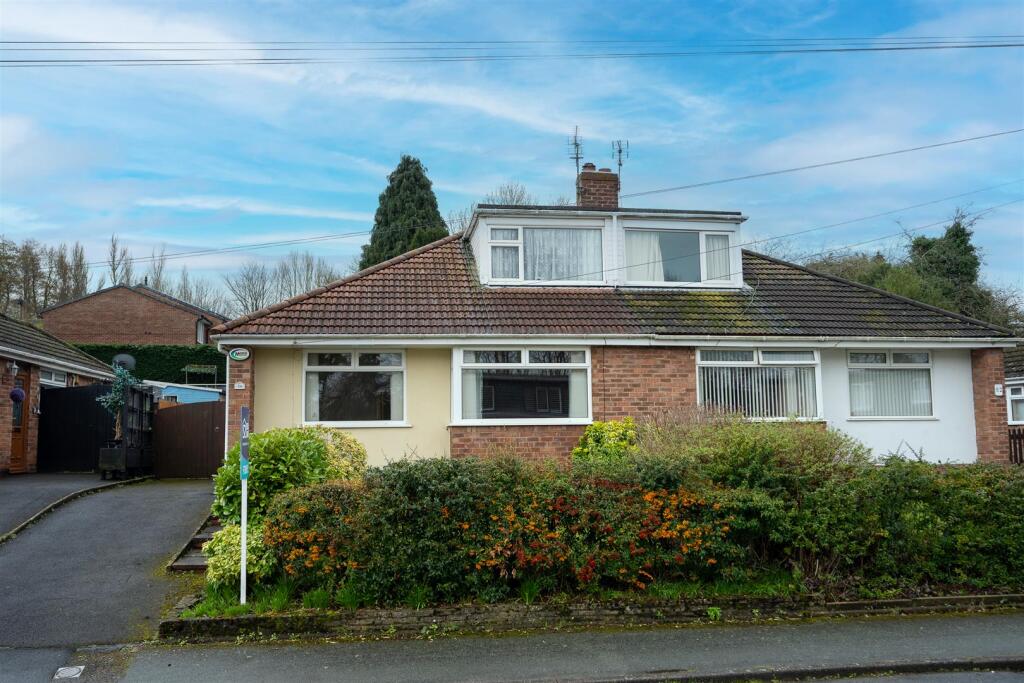 Main image of property: Statham Avenue, Lymm